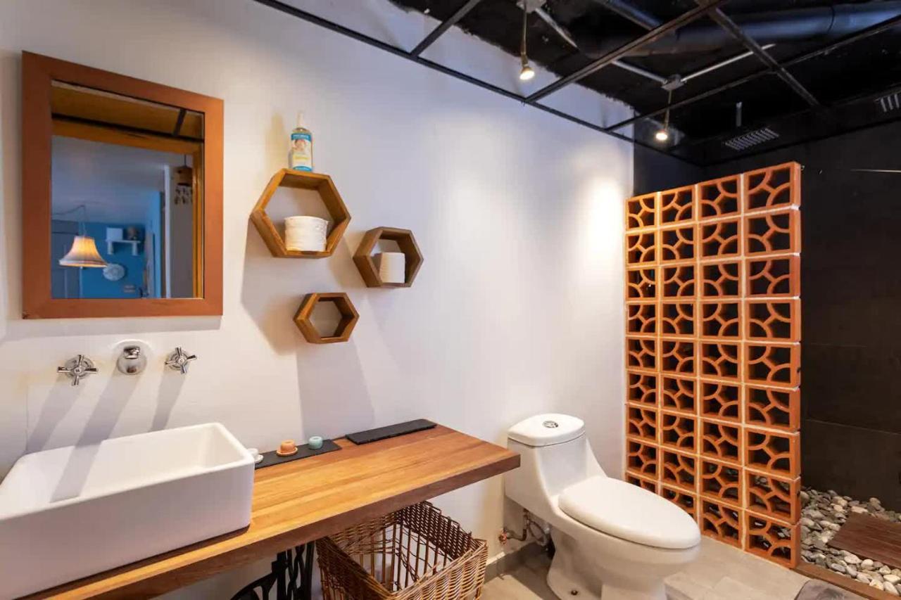 Apartment Unique & Comfy With Ac Near Mercado Medellin